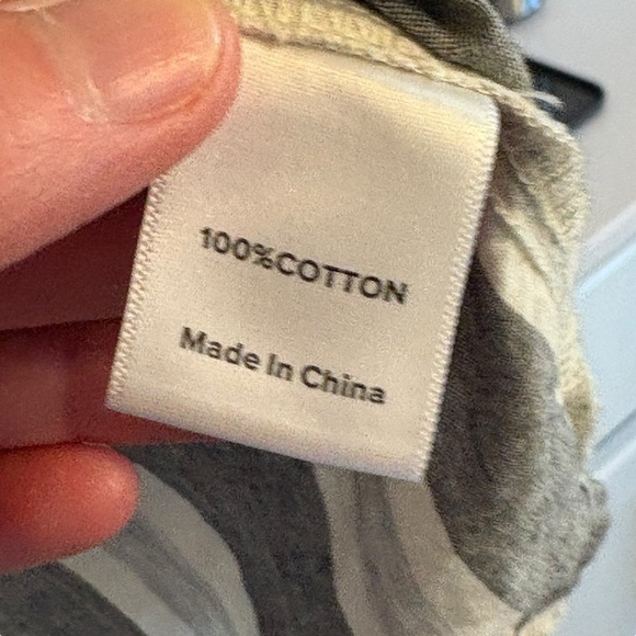 Evereve 100% Cotton Size Small Addison Stripe Button Down Shirt - Picture 6 of 7